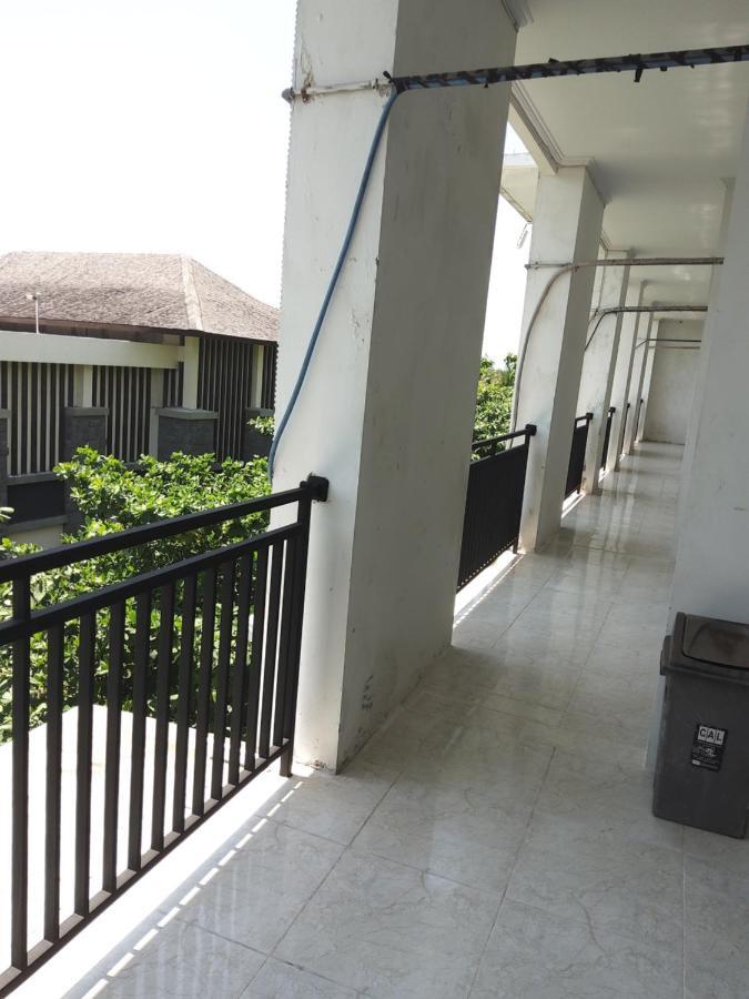 Ketapang Guesthouse Echo Beach Canggu Экстерьер фото